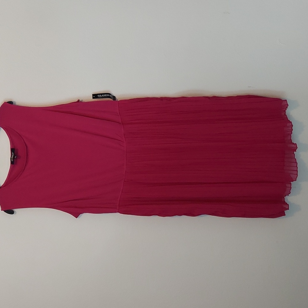 New Glamor Fuchsia Sleeveless Pleated Hem Dress - Picture 2 of 11